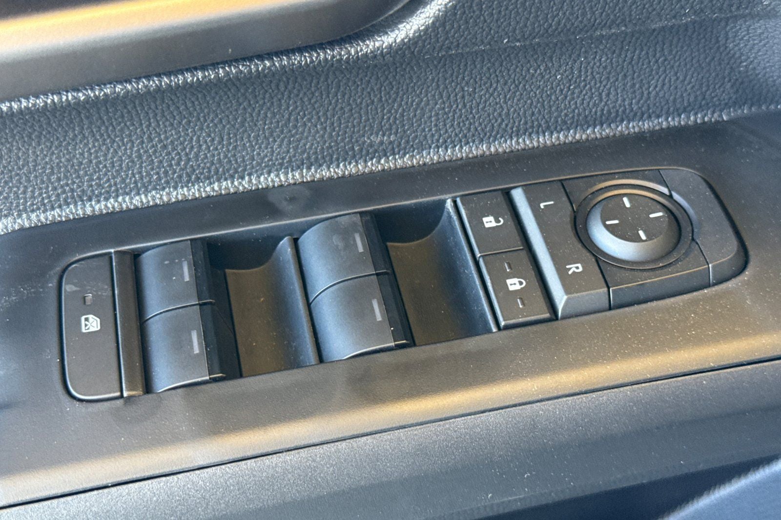 2025 Toyota Tacoma Hybrid TRD Off Road