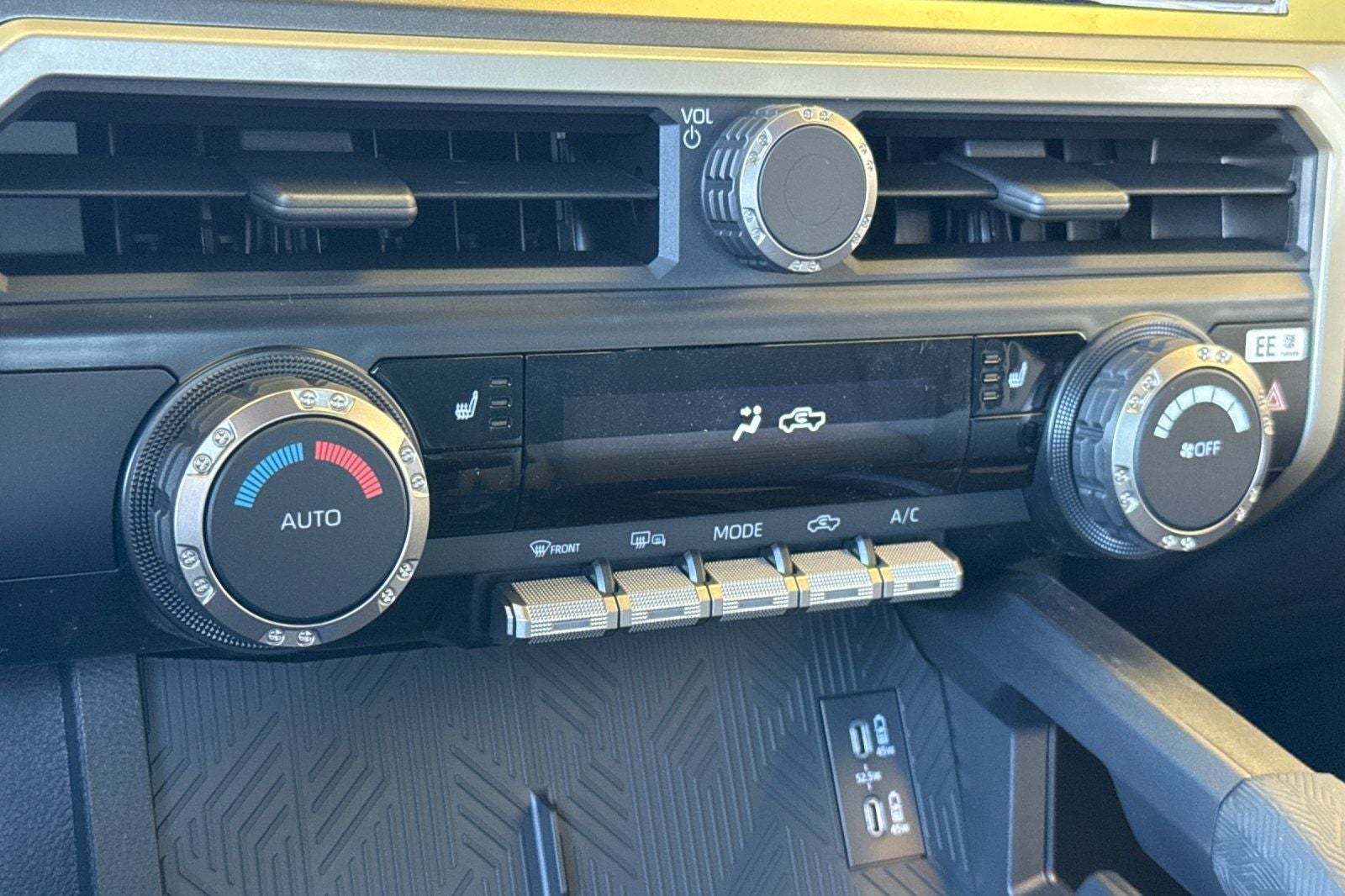 2025 Toyota Tacoma Hybrid TRD Off Road