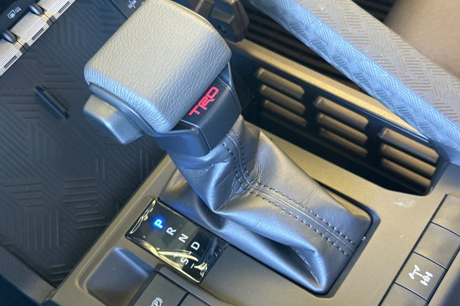 2025 Toyota Tacoma Hybrid TRD Off Road