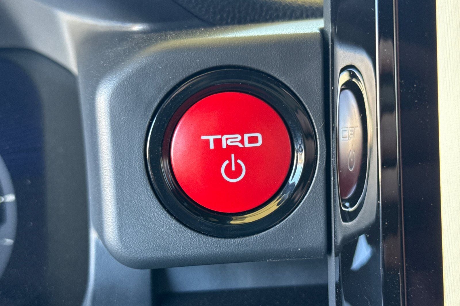 2025 Toyota Tacoma Hybrid TRD Off Road