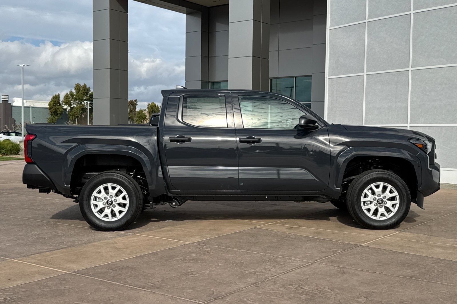 2026 Toyota Tacoma SR V6