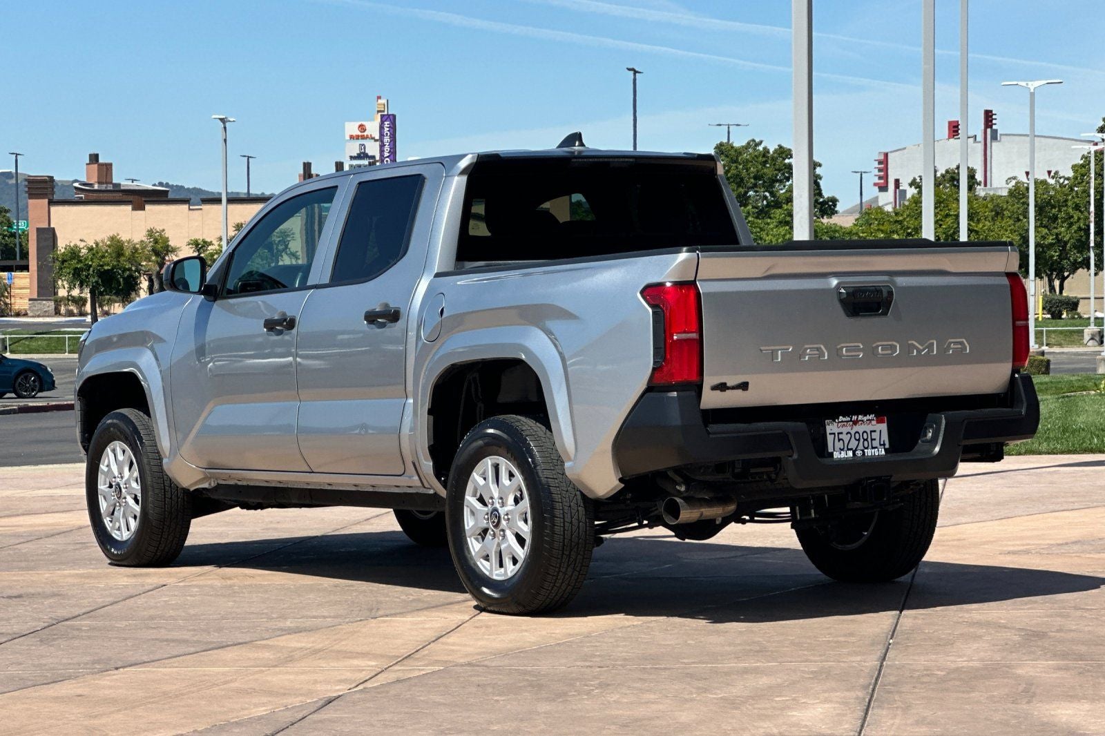 2025 Toyota Tacoma SR
