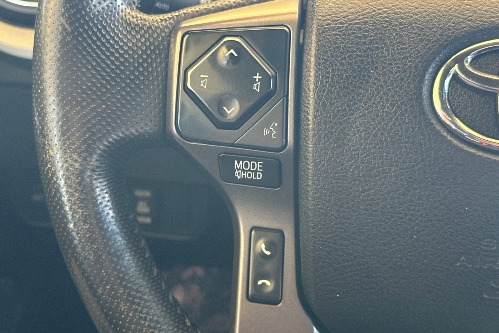 2022 Toyota Tacoma TRD Sport V6