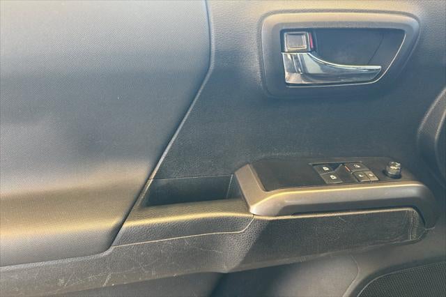 2022 Toyota Tacoma TRD Sport V6
