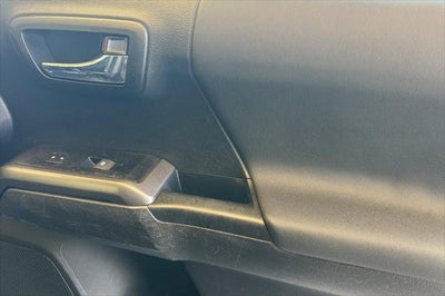 2022 Toyota Tacoma TRD Sport V6