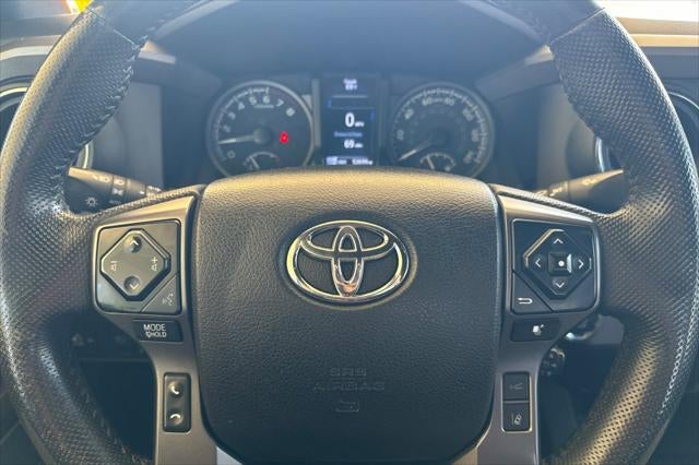 2022 Toyota Tacoma TRD Sport V6