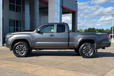 2022 Toyota Tacoma TRD Sport V6