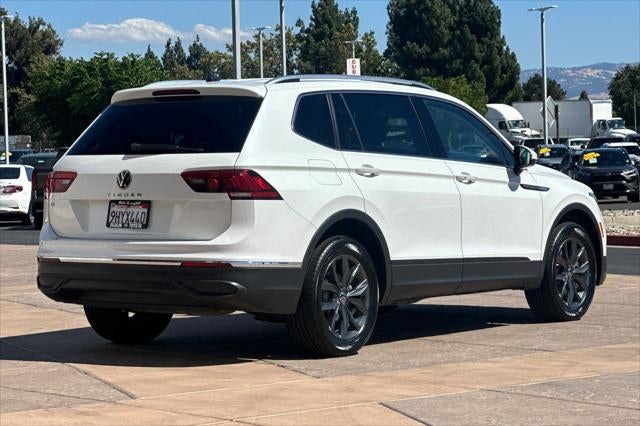 2023 Volkswagen Tiguan 2.0T SE