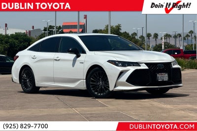 2019 Toyota Avalon Hybrid XSE