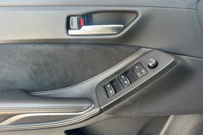 2019 Toyota Avalon Hybrid XSE
