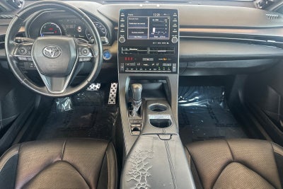 2019 Toyota Avalon Hybrid XSE