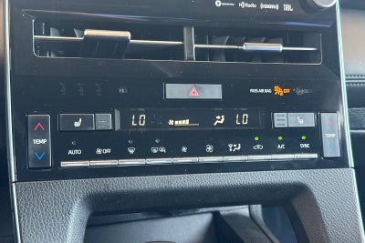 2019 Toyota Avalon Hybrid XSE