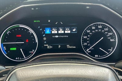 2019 Toyota Avalon Hybrid XSE
