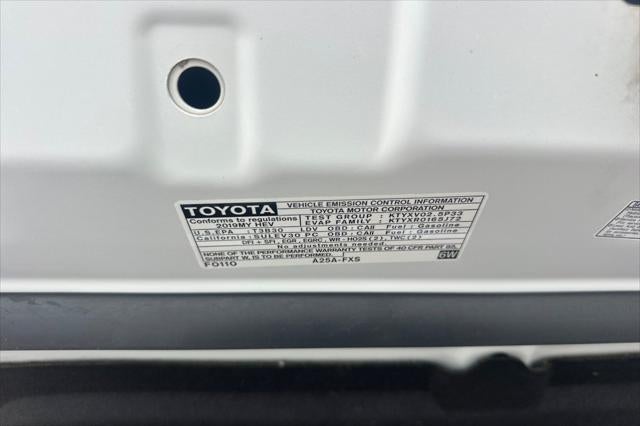 2019 Toyota Avalon Hybrid XSE