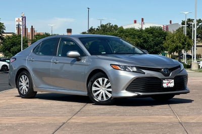 2019 Toyota Camry Hybrid LE