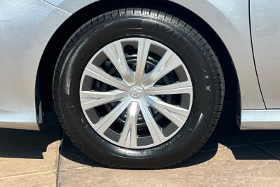 2019 Toyota Camry Hybrid LE