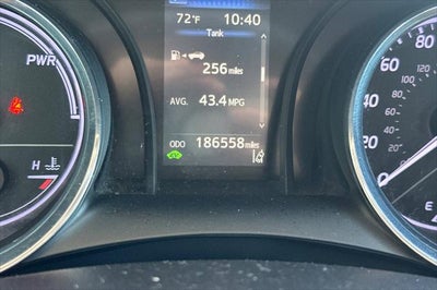 2019 Toyota Camry Hybrid LE