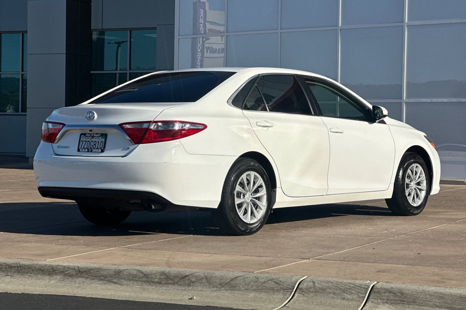 2017 Toyota Camry LE