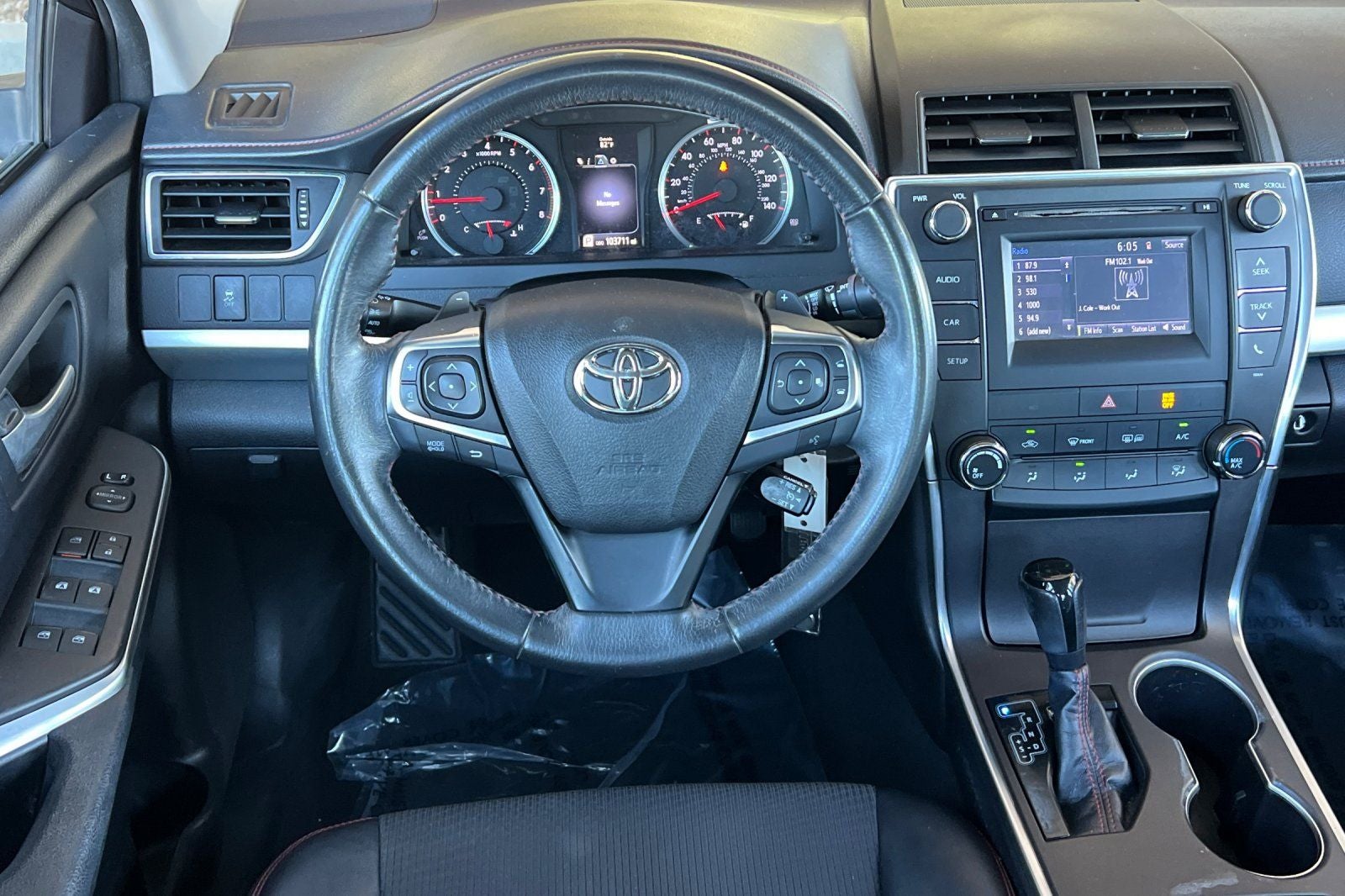 2016 Toyota Camry SE