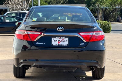 2016 Toyota Camry SE