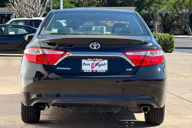 2016 Toyota Camry SE