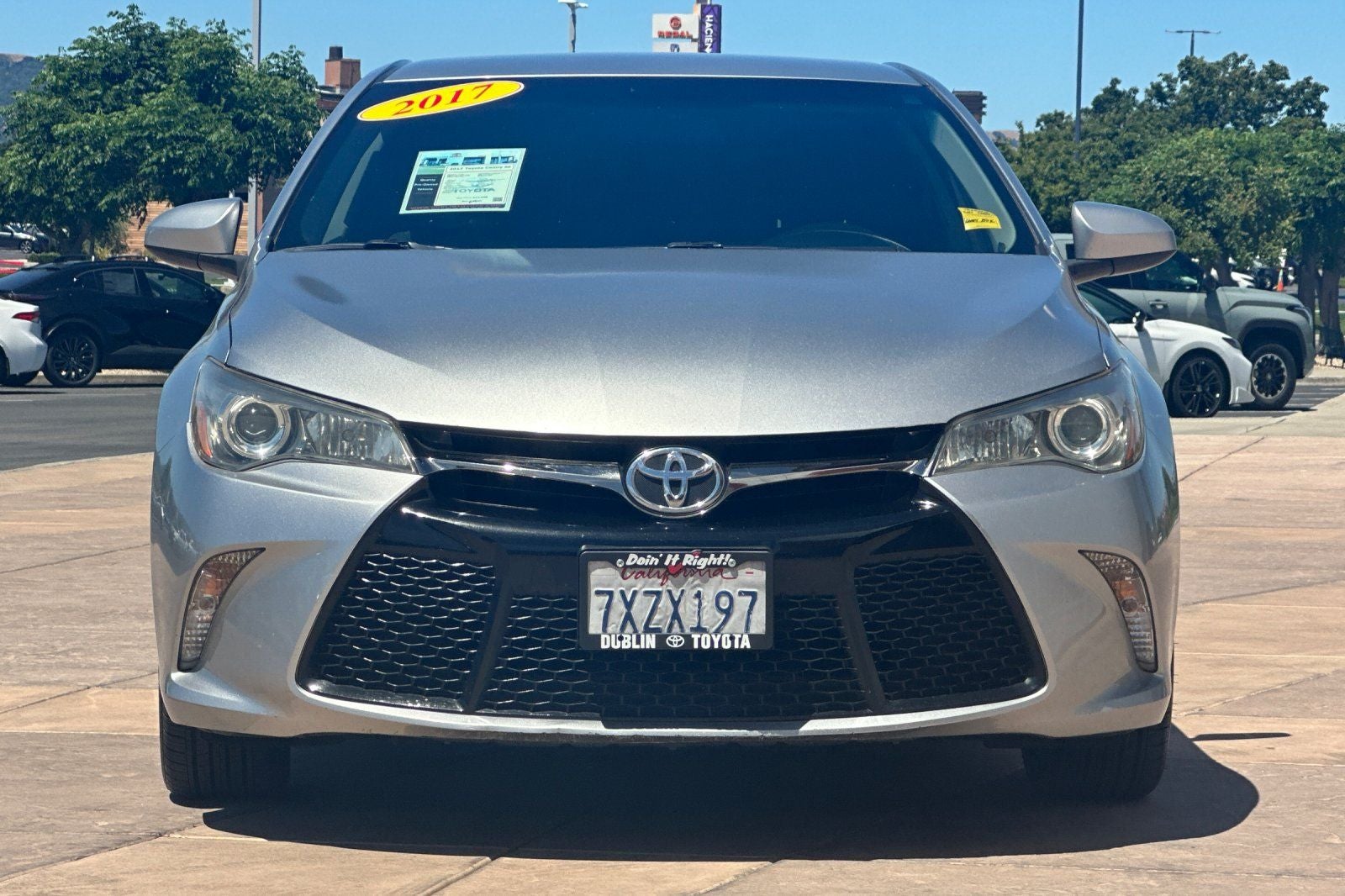 2017 Toyota Camry SE