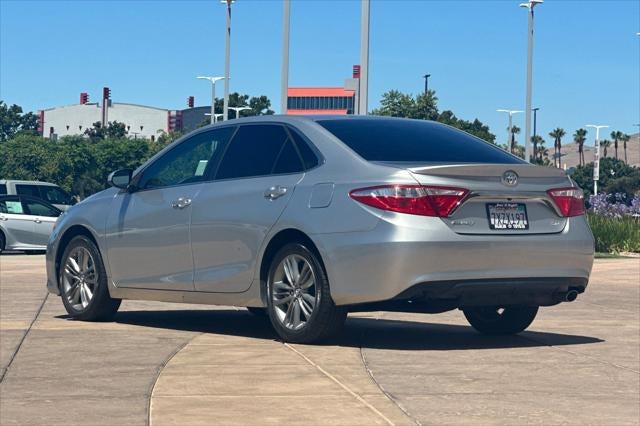 2017 Toyota Camry SE