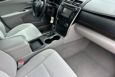 2017 Toyota Camry LE
