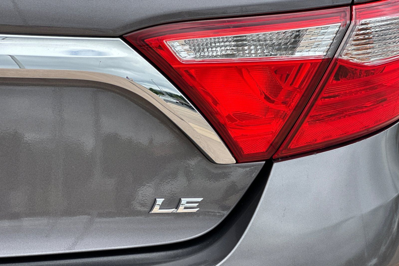 2017 Toyota Camry LE
