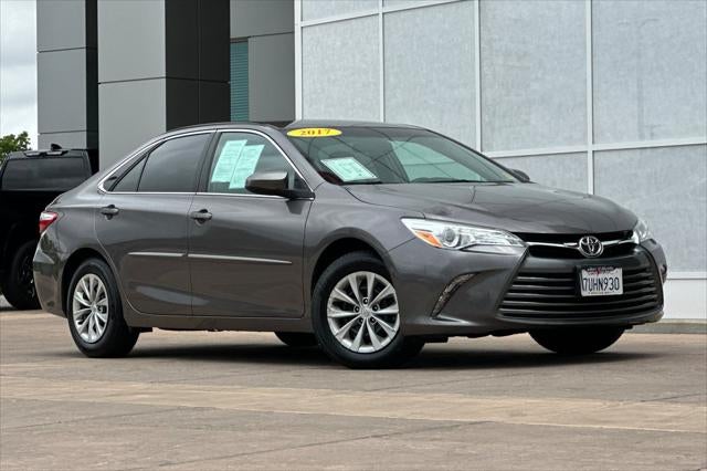 2017 Toyota Camry LE