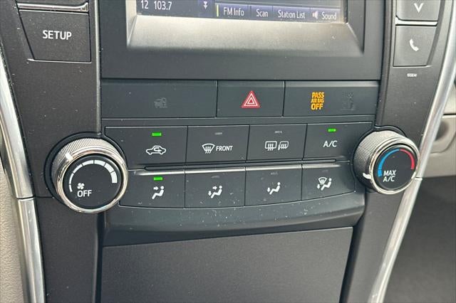 2017 Toyota Camry LE