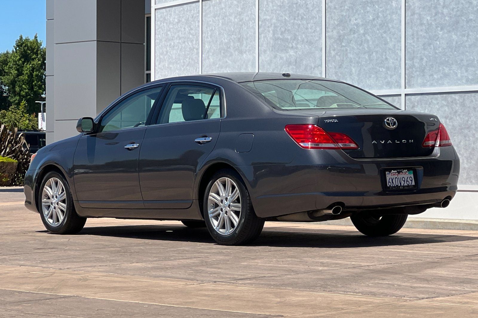 2010 Toyota Avalon Limited