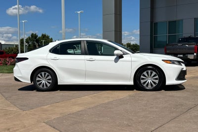 2023 Toyota Camry Hybrid LE