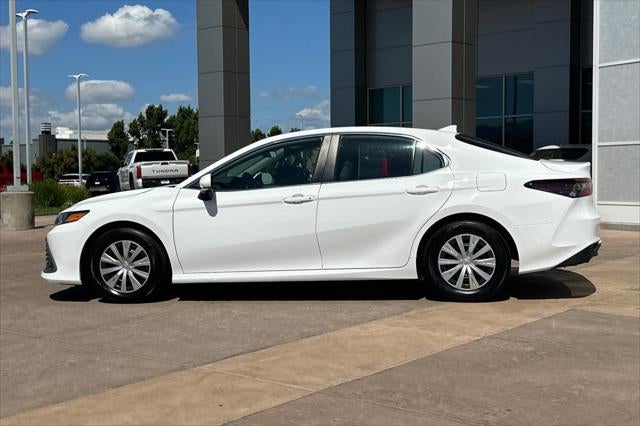2023 Toyota Camry Hybrid LE