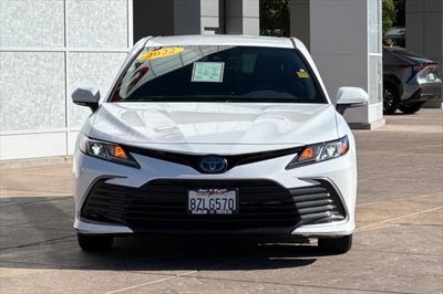 2022 Toyota Camry Hybrid LE