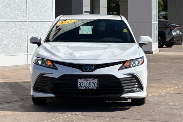 2022 Toyota Camry Hybrid LE