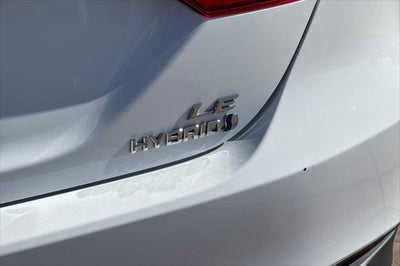2022 Toyota Camry Hybrid LE