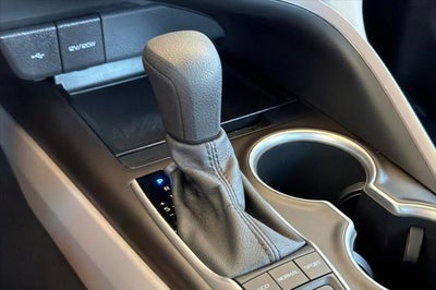 2021 Toyota Camry Hybrid LE