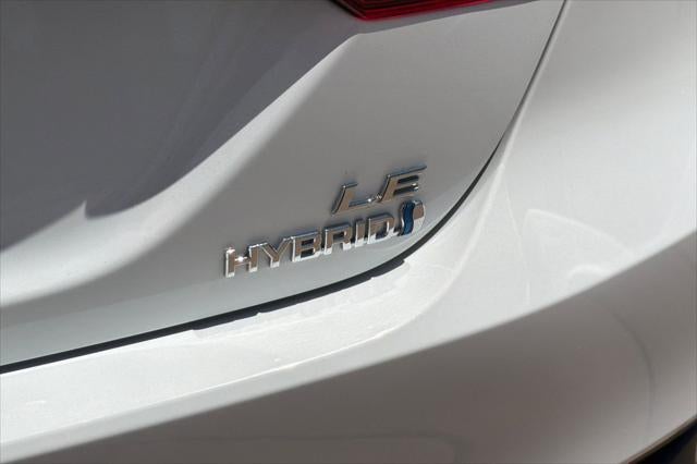 2021 Toyota Camry Hybrid LE