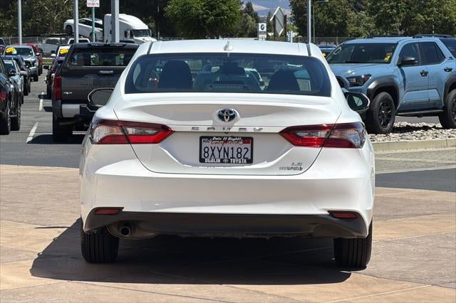2021 Toyota Camry Hybrid LE