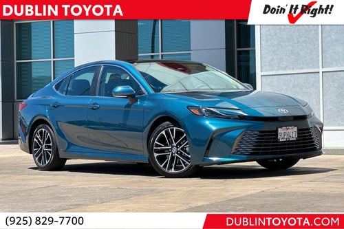 2025 Toyota Camry XLE