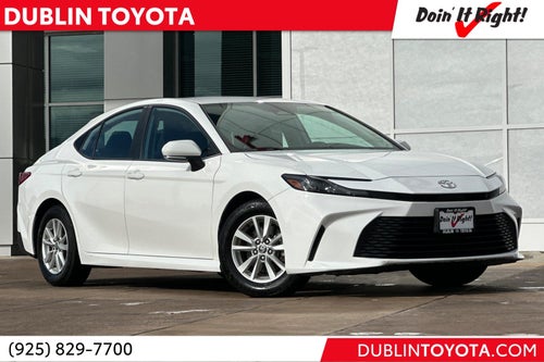 2025 Toyota Camry LE