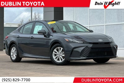 2025 Toyota Camry LE