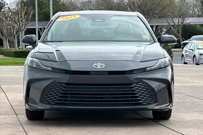 2025 Toyota Camry LE