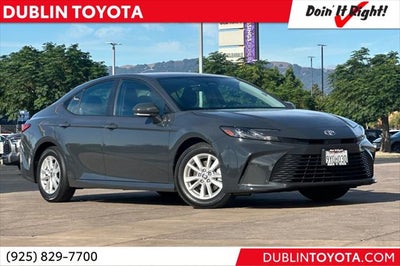 2025 Toyota Camry LE