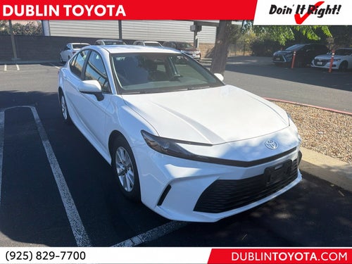 2025 Toyota Camry LE