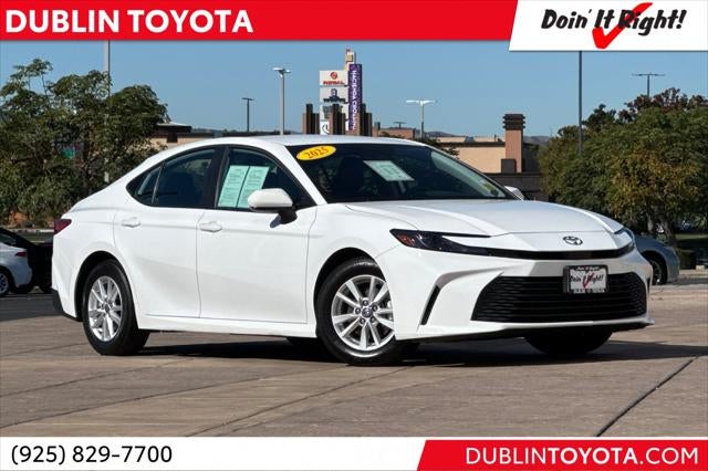 2025 Toyota Camry LE