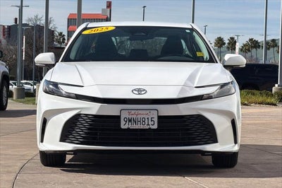 2025 Toyota Camry LE