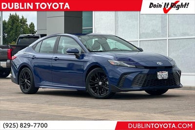 2025 Toyota Camry SE