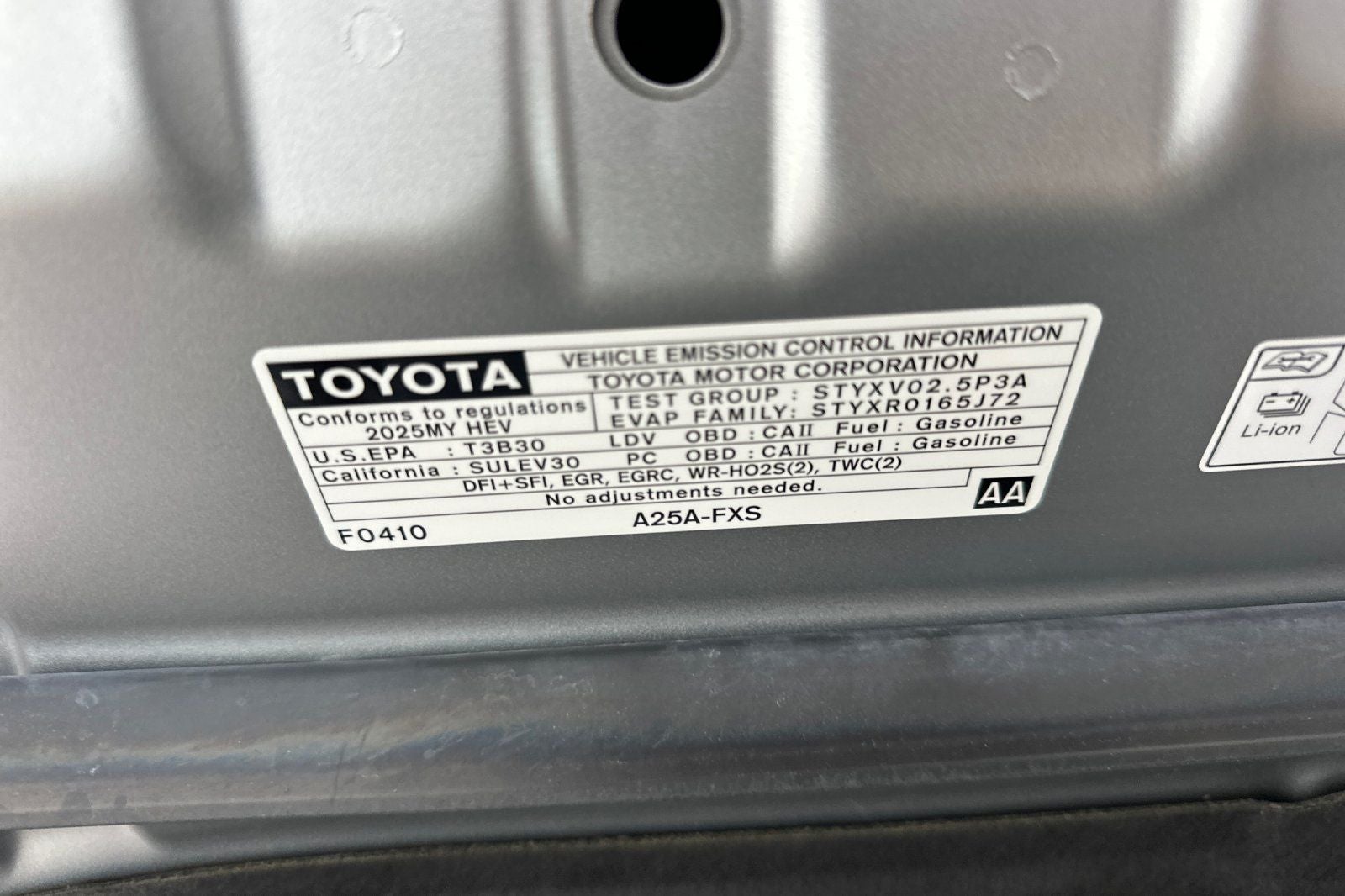 2025 Toyota Camry LE